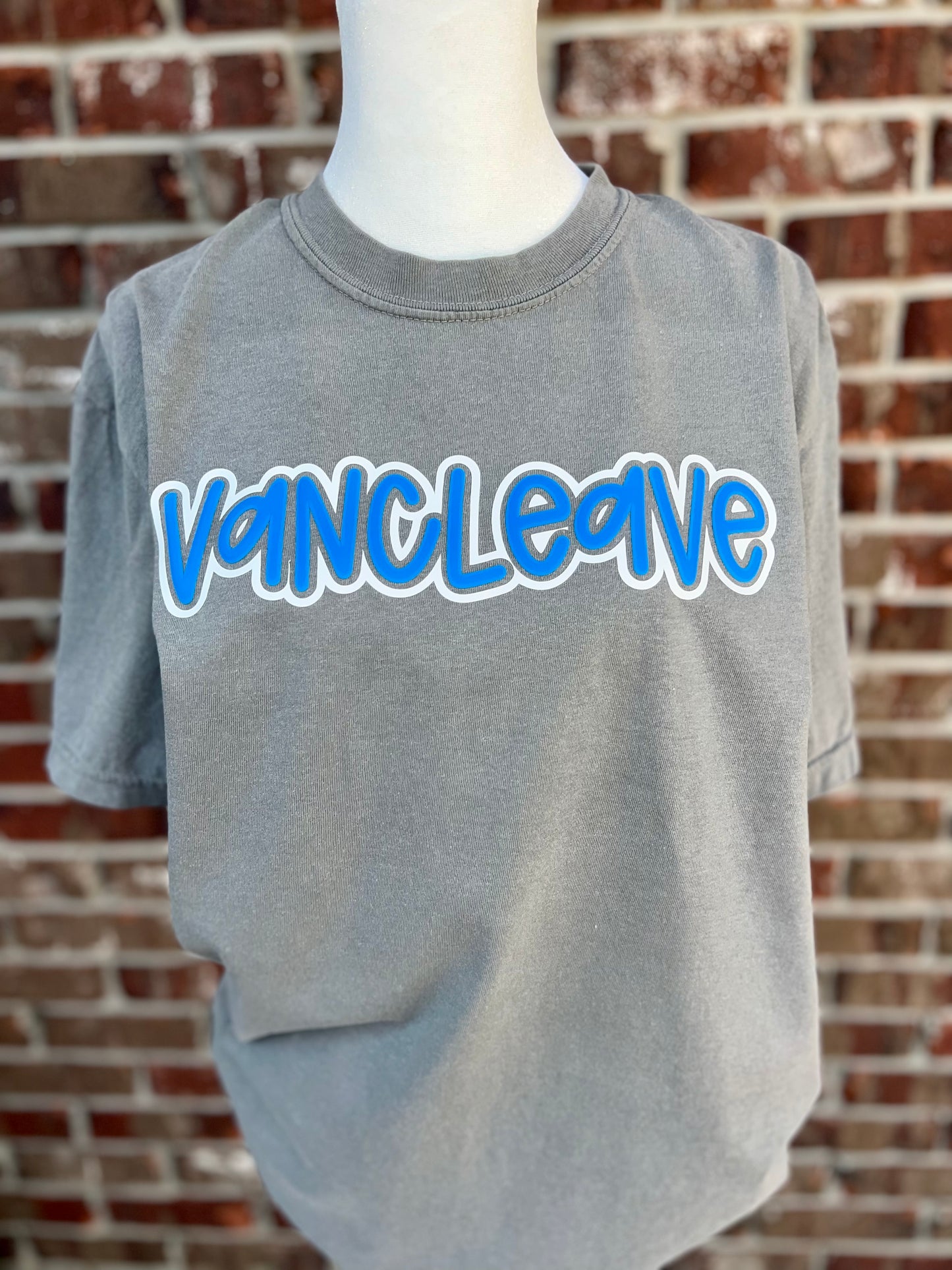 City Puff Comfort Color tee