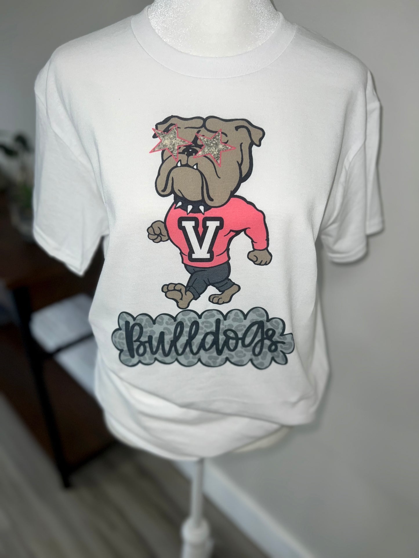Standing Bulldog Mascot (glitter eyes)