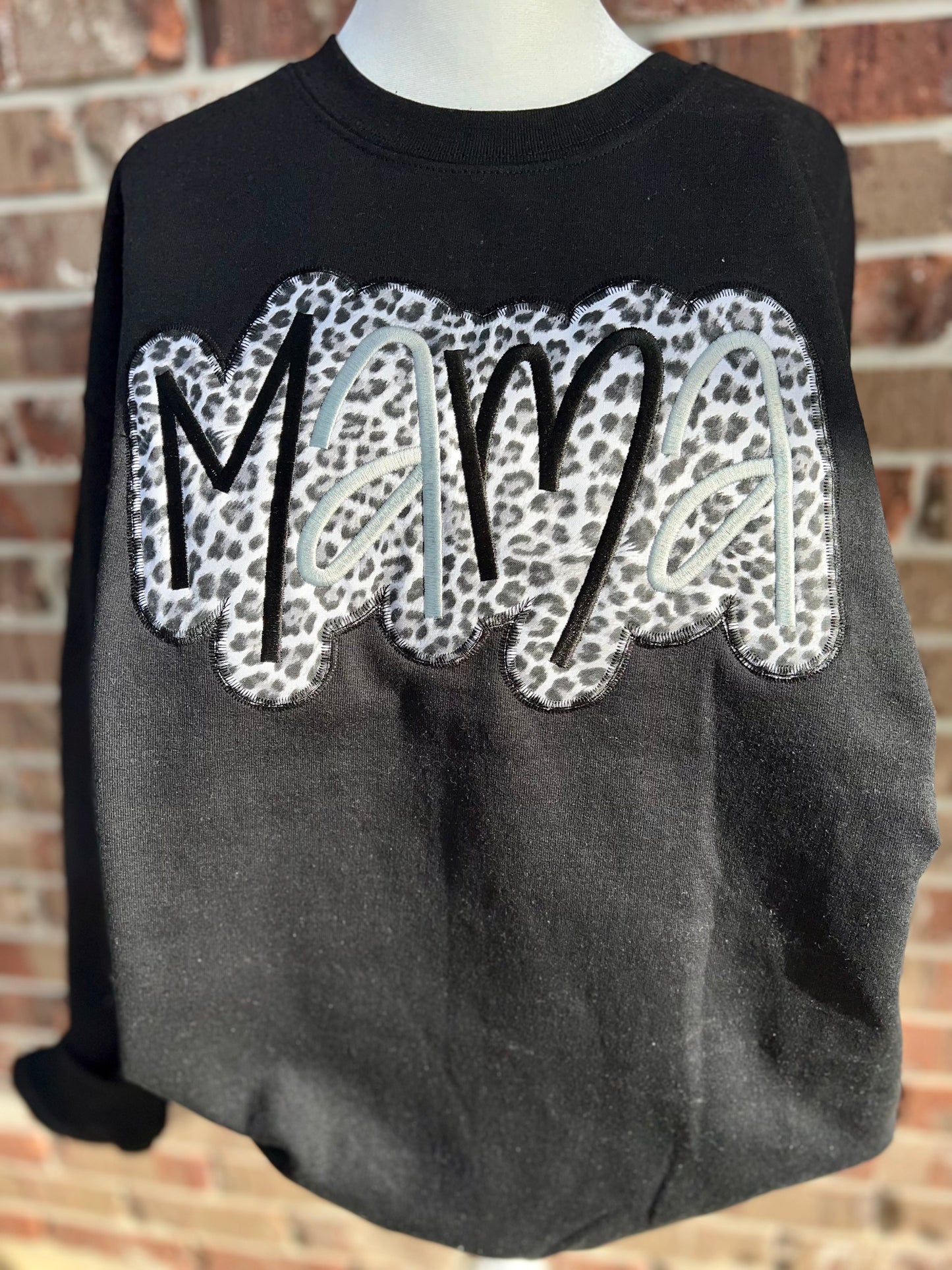 Appliqué Mama Sweatshirt